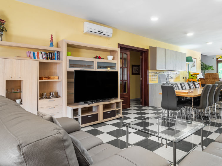 Search and Stay destination Córdoba, AN - Spain from AU$ 590. El Balcon