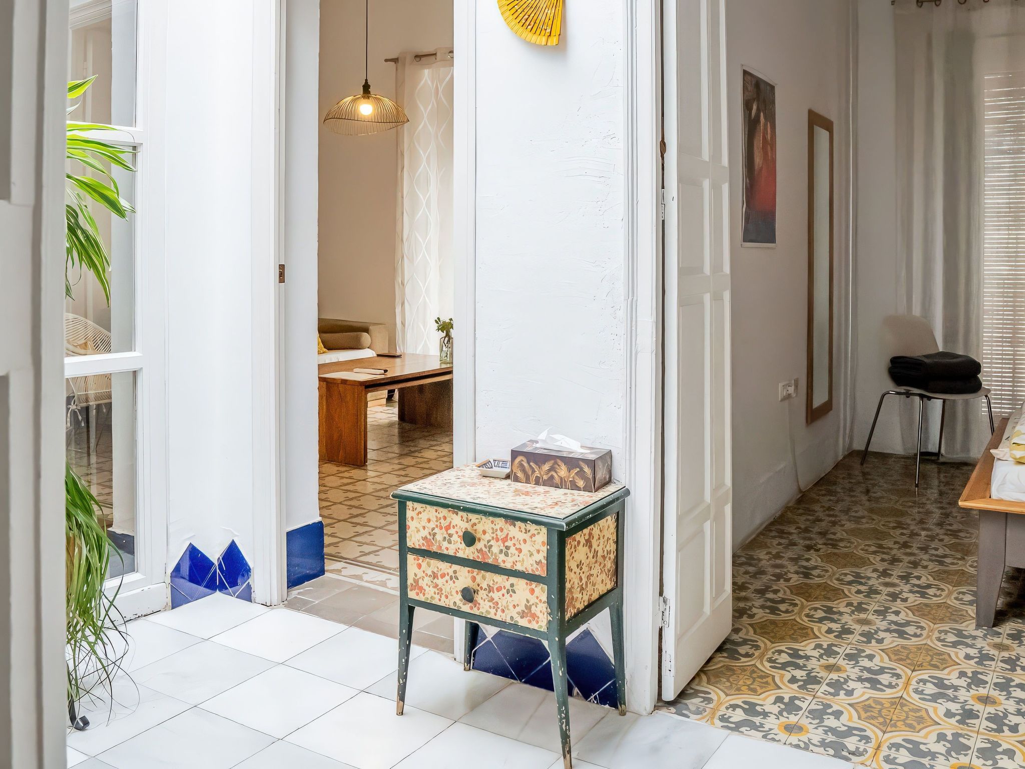 Helle Dach-Maisonette mit riesiger Terrasse-Inside