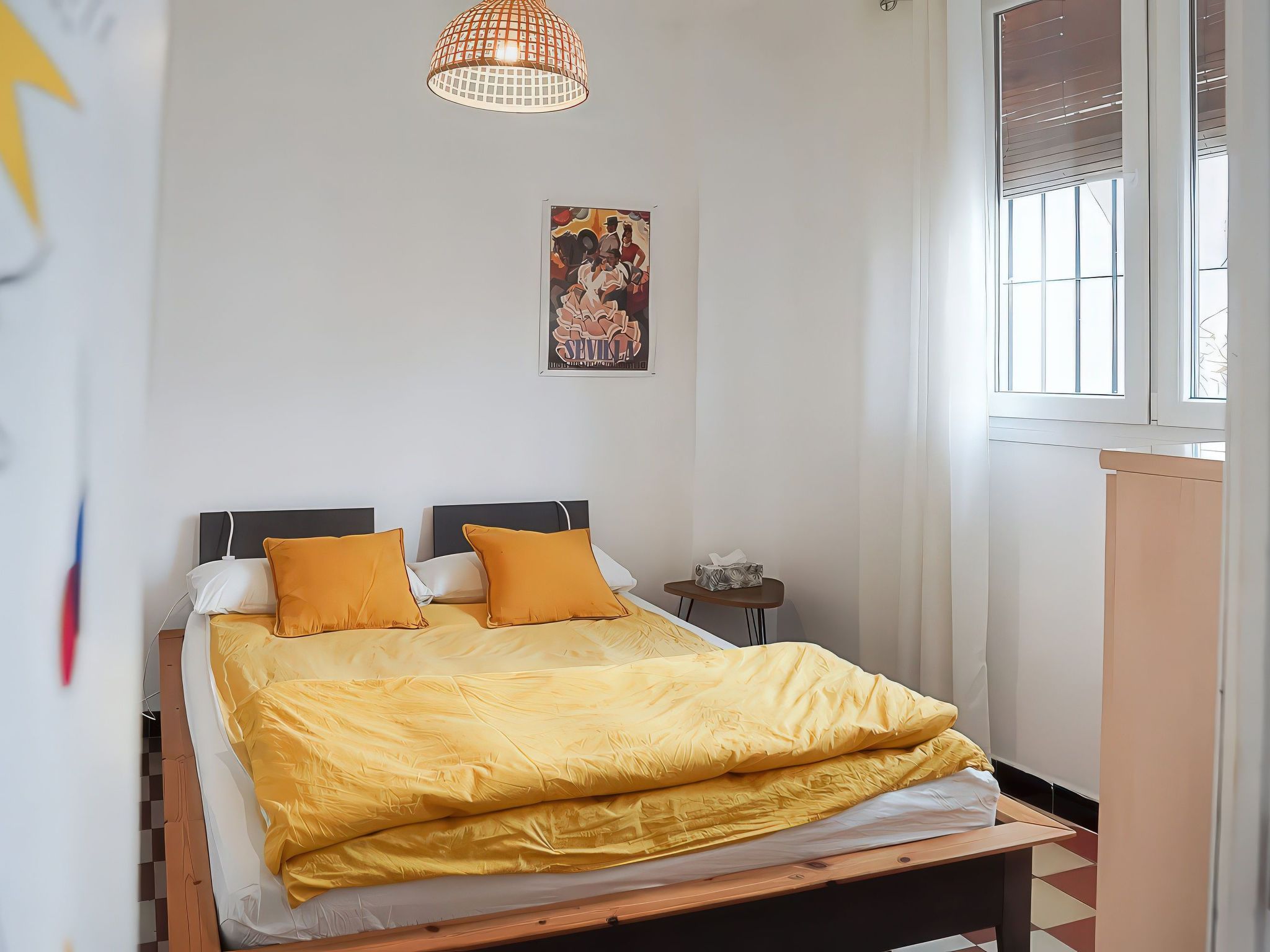 Helle Dach-Maisonette mit riesiger Terrasse-Inside