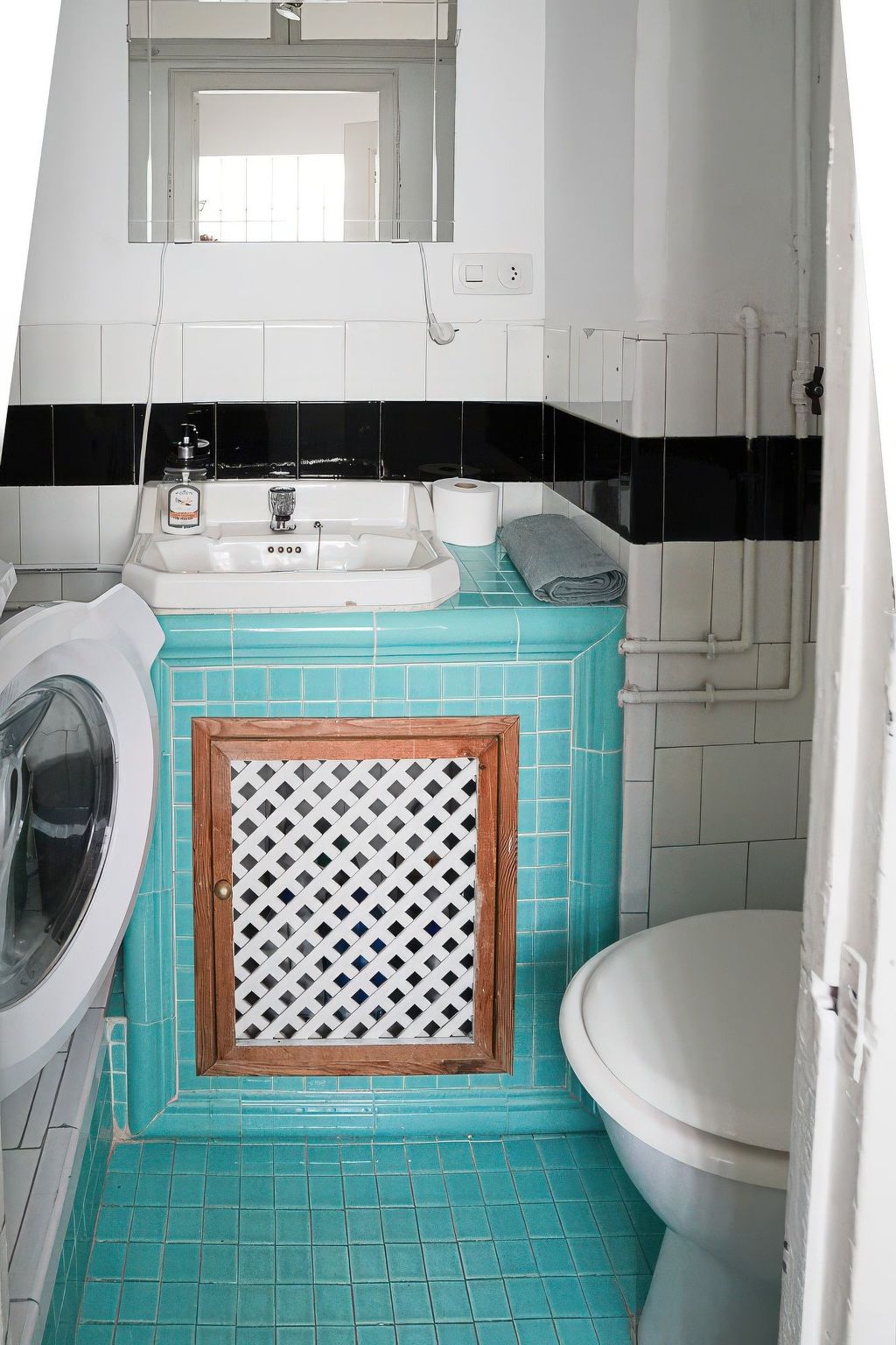 Helle Dach-Maisonette mit riesiger Terrasse-Inside