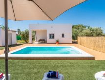 Nieuwe vrijstaande cottage met privézwembad nabij La Puebla de Cazalla - thumbnail 2