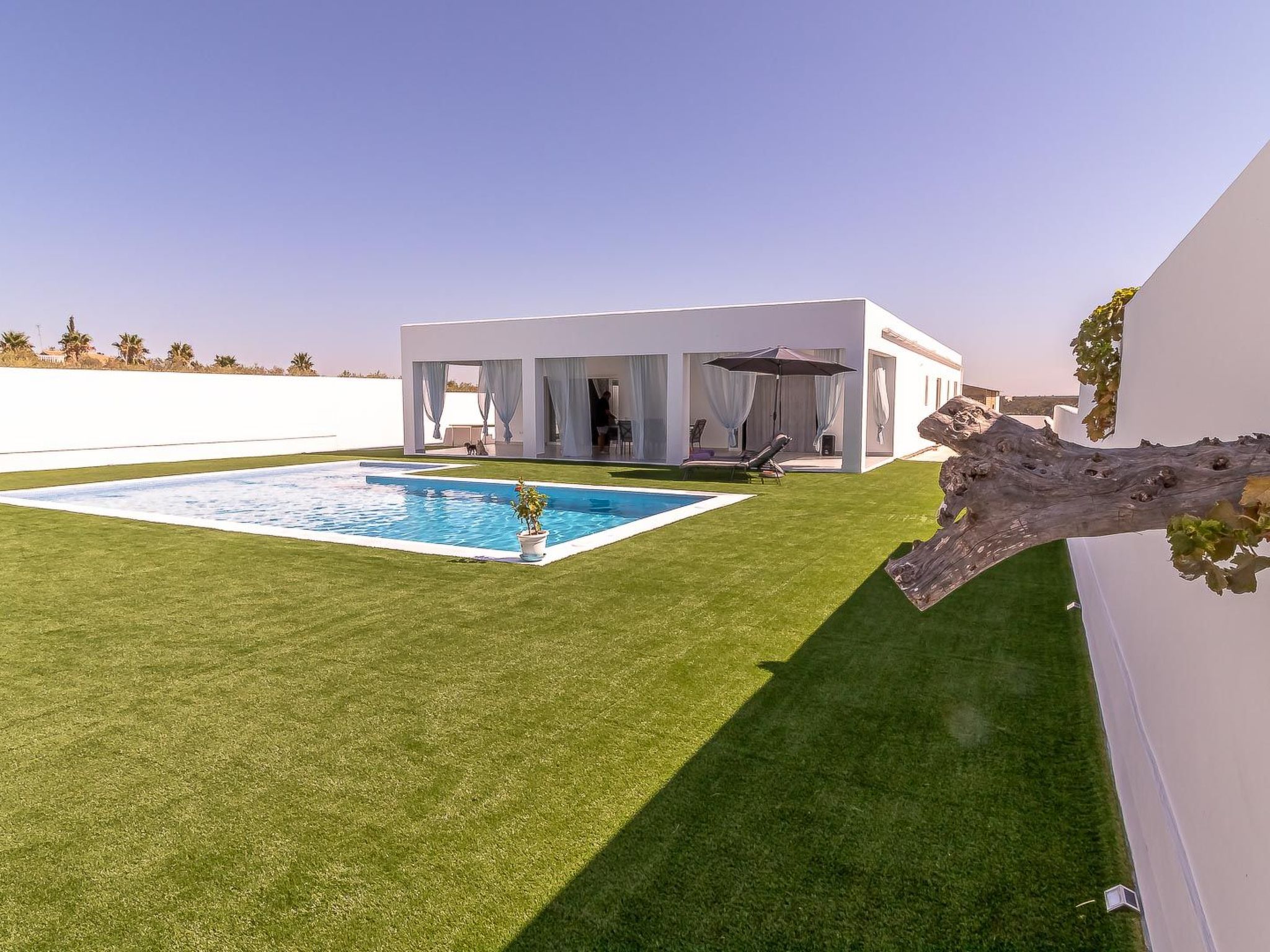 Ferienhaus in Sevilla/La Puebla de Cazalla (Spanien) und 1 Hund erlaubt