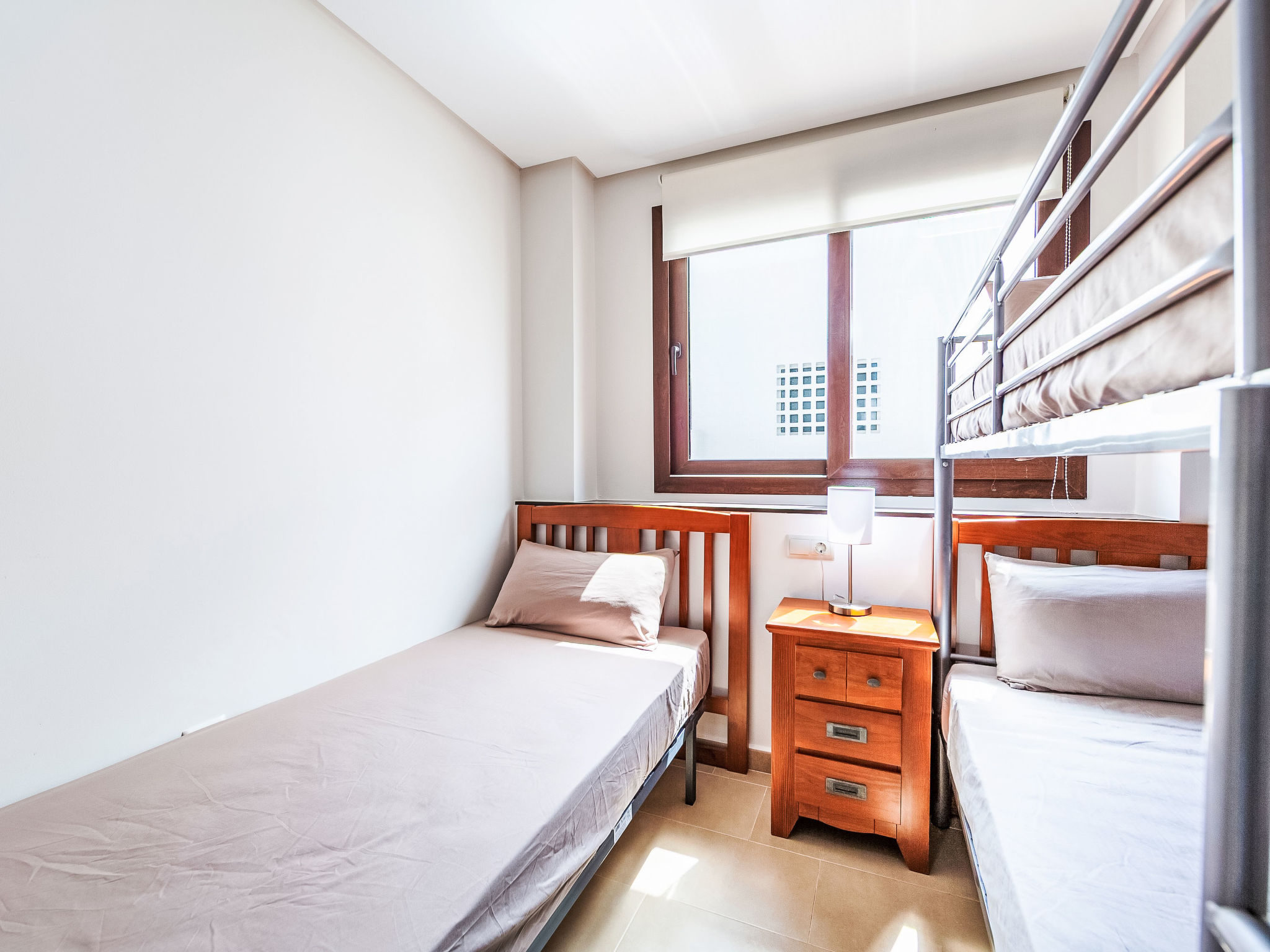 Entspannungs- und Aktivitätsumgebung - E-Ladegerät