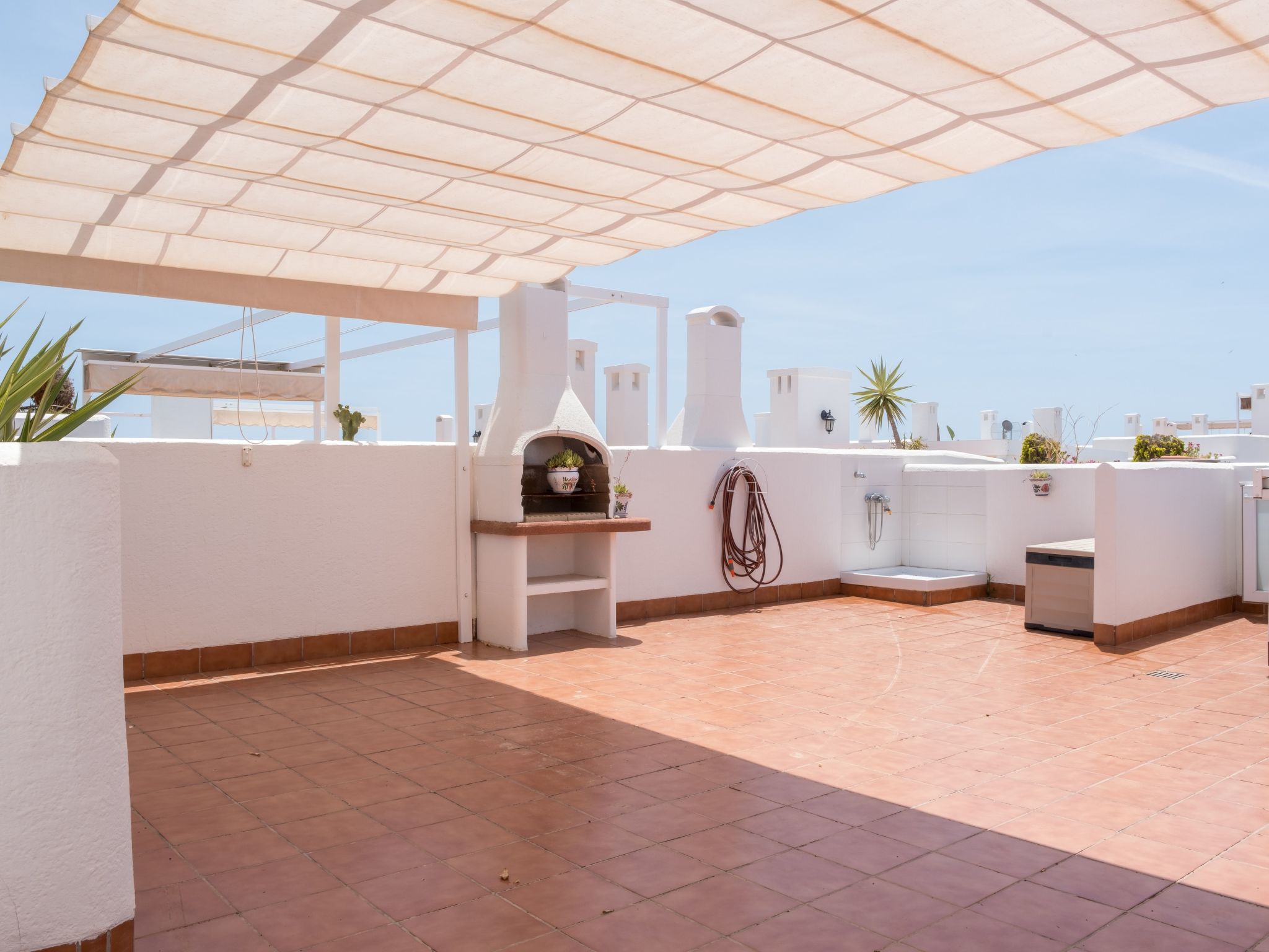 Entspannungs- und Aktivitätsumgebung - E-Ladegerät-Binnen