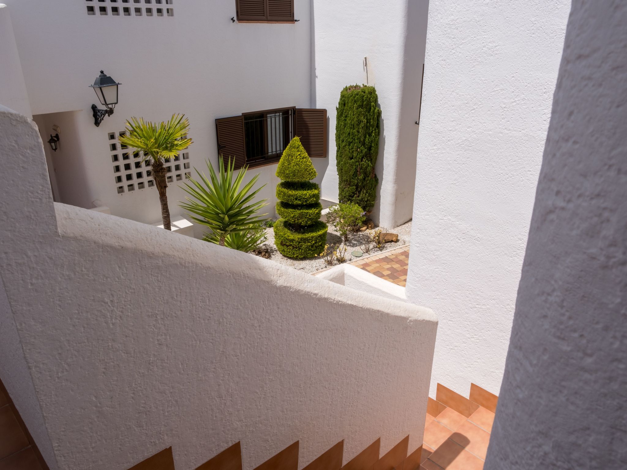 Entspannungs- und Aktivitätsumgebung - E-Ladegerät-Binnen