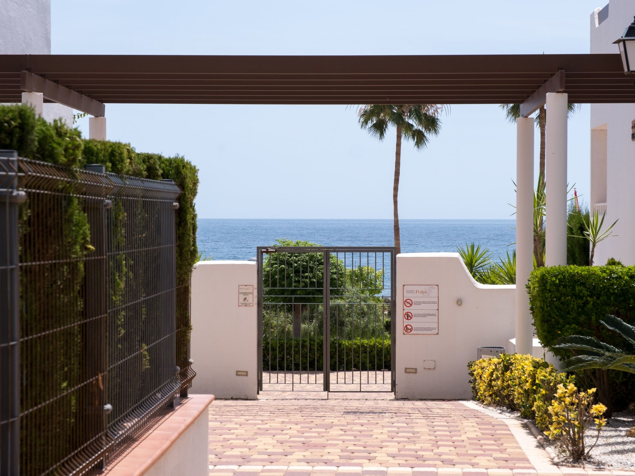 Entspannungs- und Aktivitätsumgebung - E-Ladegerät-Binnen