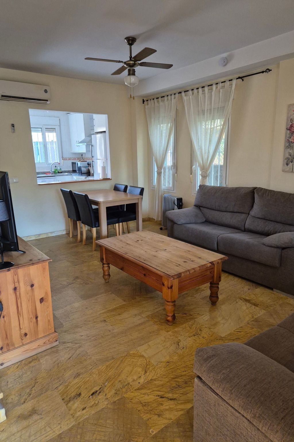 Huis Triplex Puerto Rey, Vera Playa, Almeria, 6p-Binnen