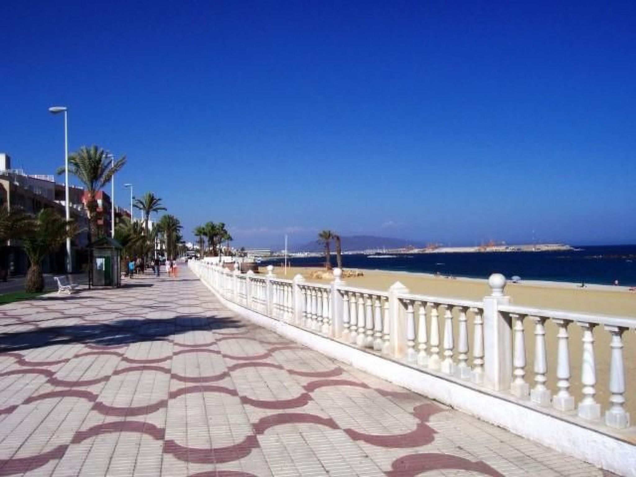 Huis Triplex Puerto Rey, Vera Playa, Almeria, 6p-Binnen