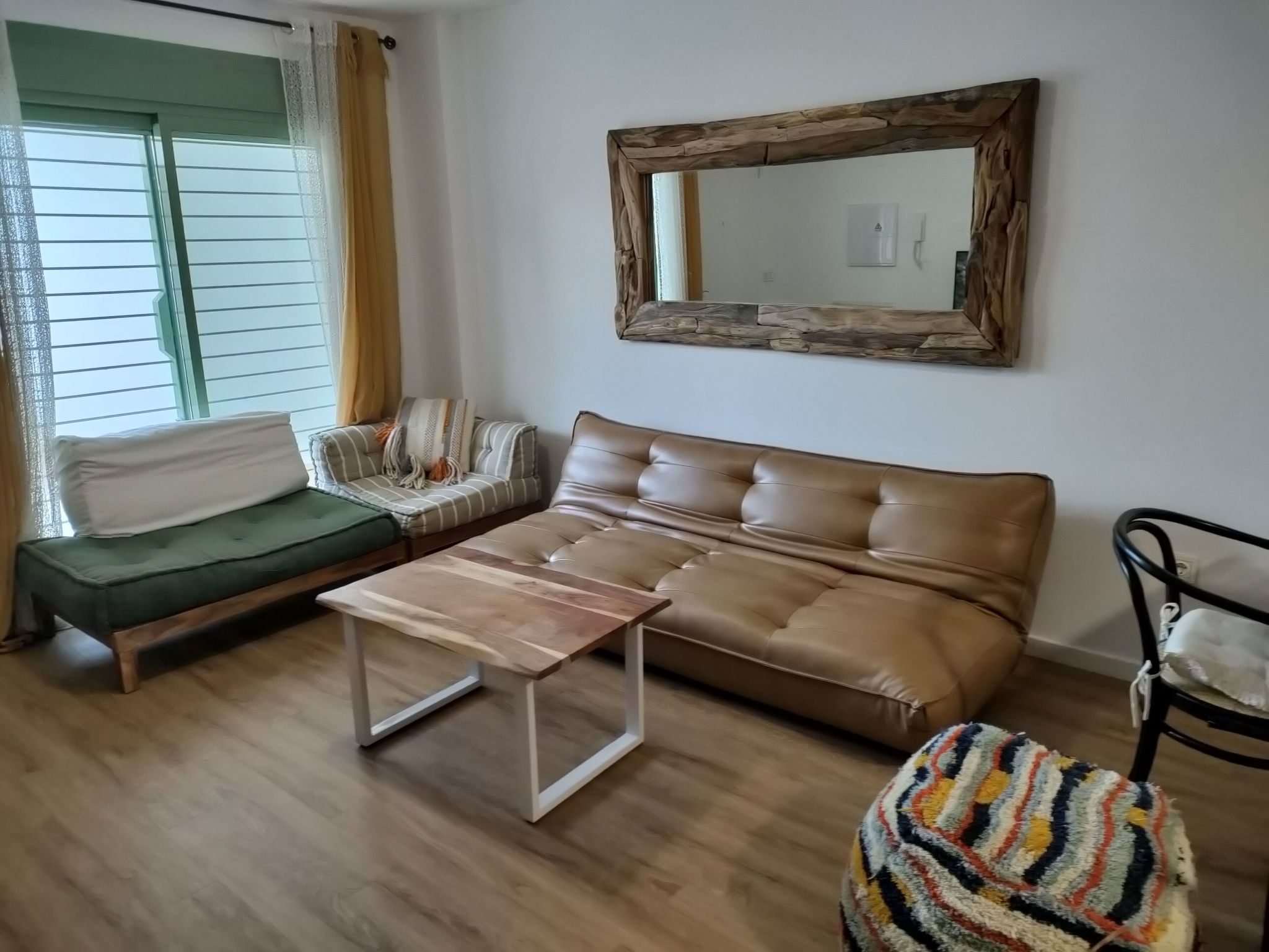 "La Invincible Moja" (Die unbesiegbare Moja)-Inside