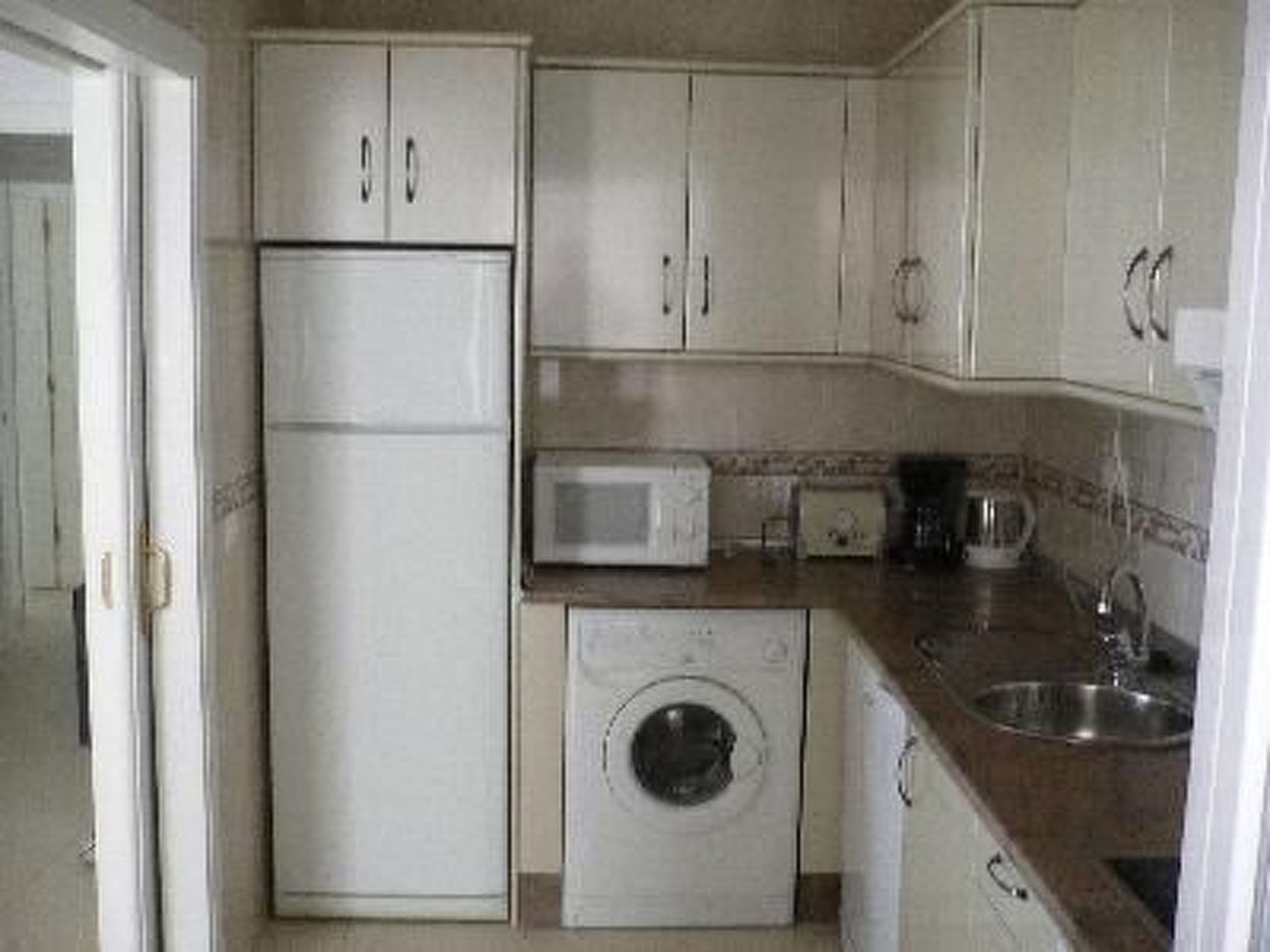 Großzügiges Ferienappartement mit Balkon-Binnen