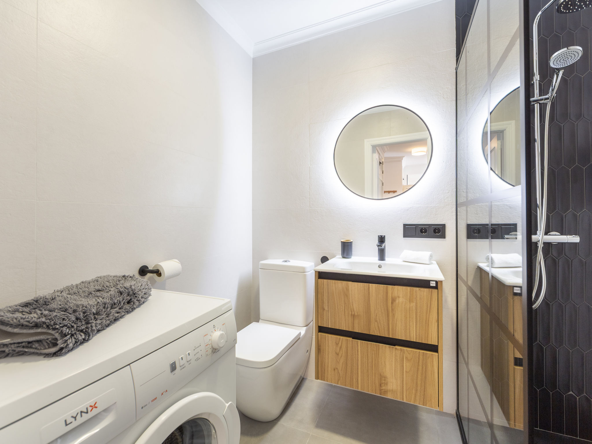 Photo of Infinite Viewpoint