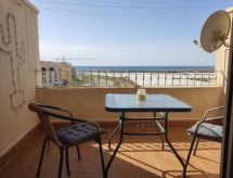 Sun Beach Aguadulce mit Parkplatz