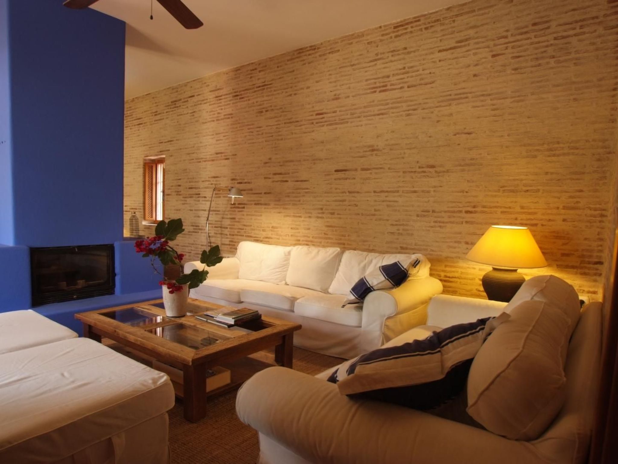 Schöne Villa für 6 Personen mit Schwimmbad-Binnen