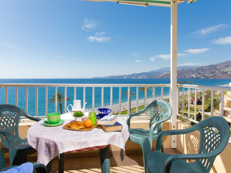 Search and Stay destination Salobreña, AN - Spain from AU$ 370. Penthouse Mayorazgo