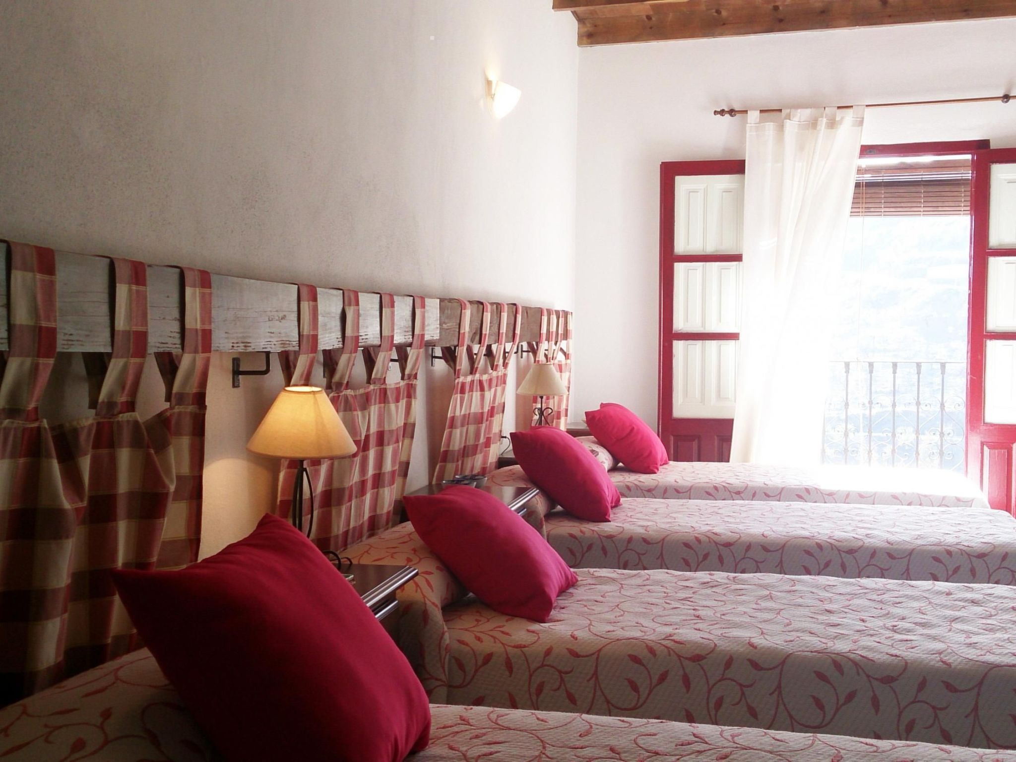 Berg- und Strandurlaub südlich von Granada-Binnen