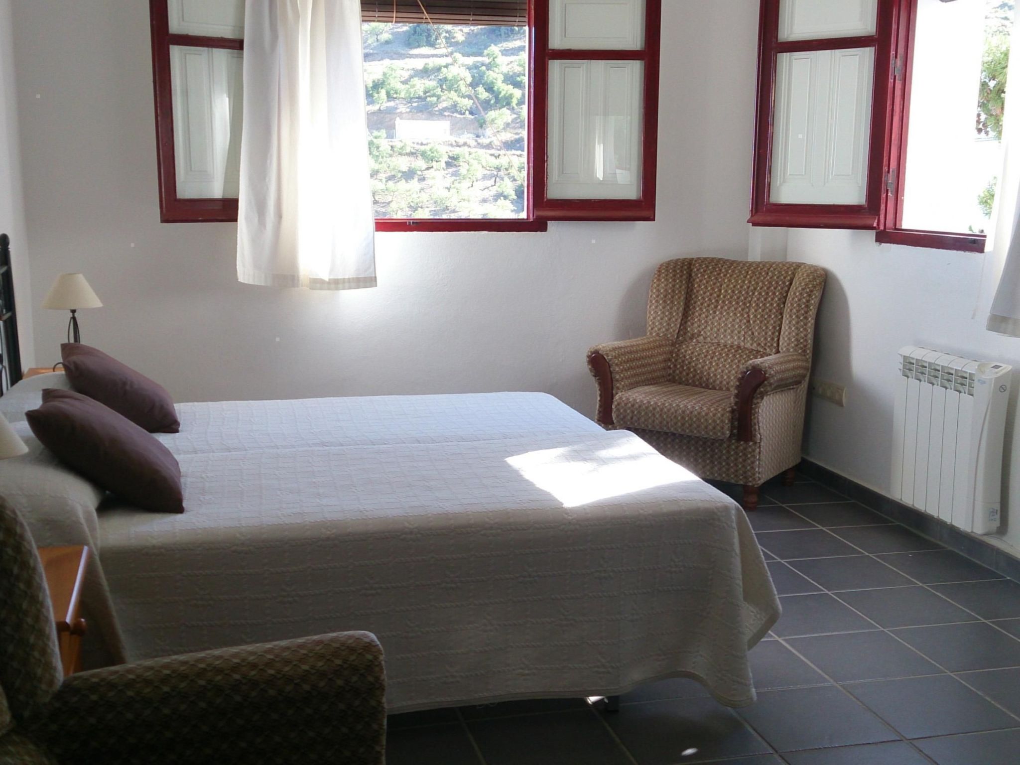 Berg- und Strandurlaub südlich von Granada-Binnen