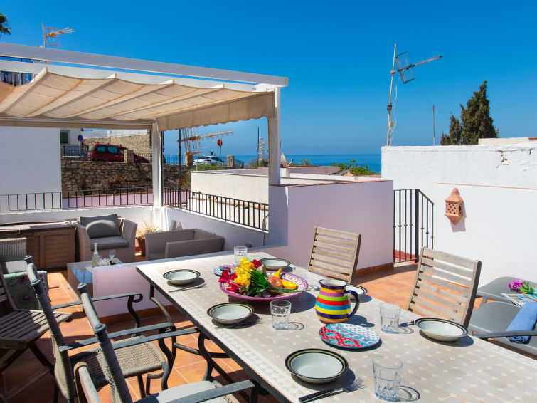 Search and Stay destination Almuñécar, AN - Spain from AU$ 231. Marit