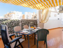 5-persoons appartement met bergzicht direct aan zee in Almuñécar - thumbnail 3