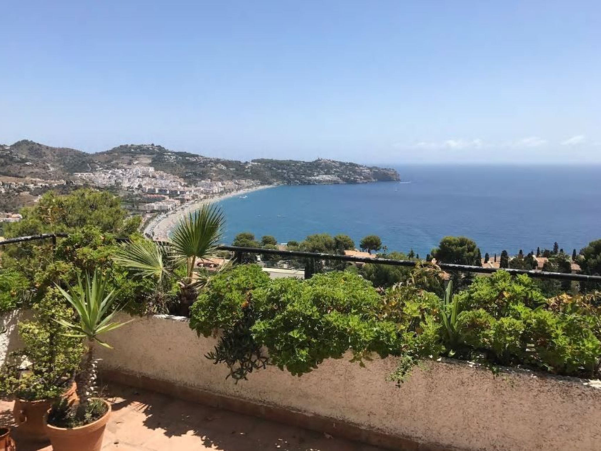 Für 4 Personen  + 2 Kinder ca. 100 m&sup2; in Almuñécar, Andalusien (Provinz Gr-Image-tags.info