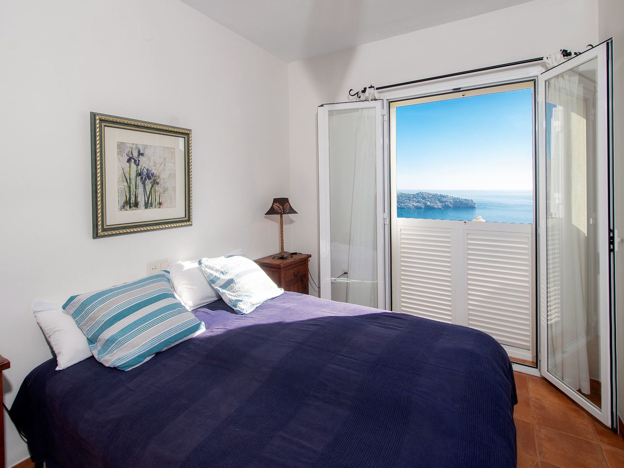 In Almuñécar mit Terrasse und Meerblick-Drinnen