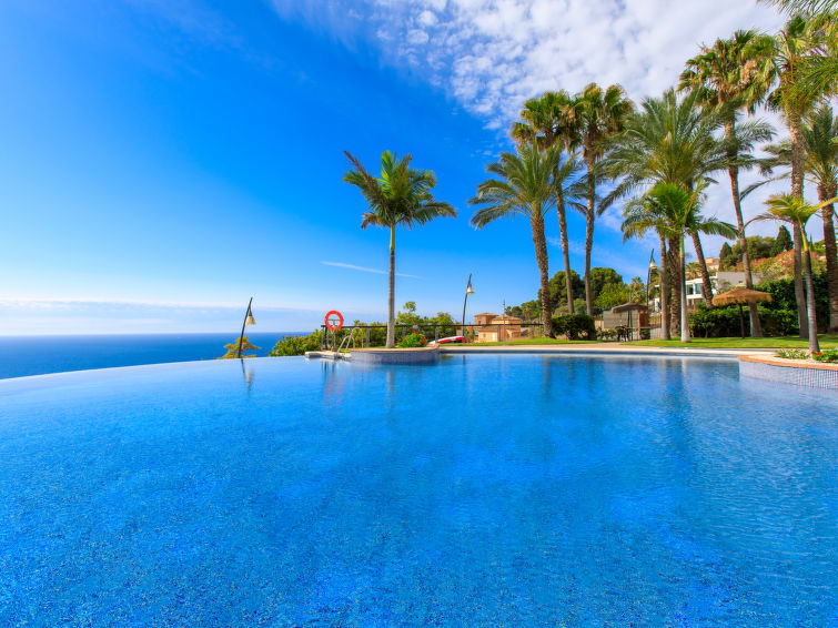 Search and Stay destination Almuñécar, AN - Spain from AU$ 225. Belle Vue