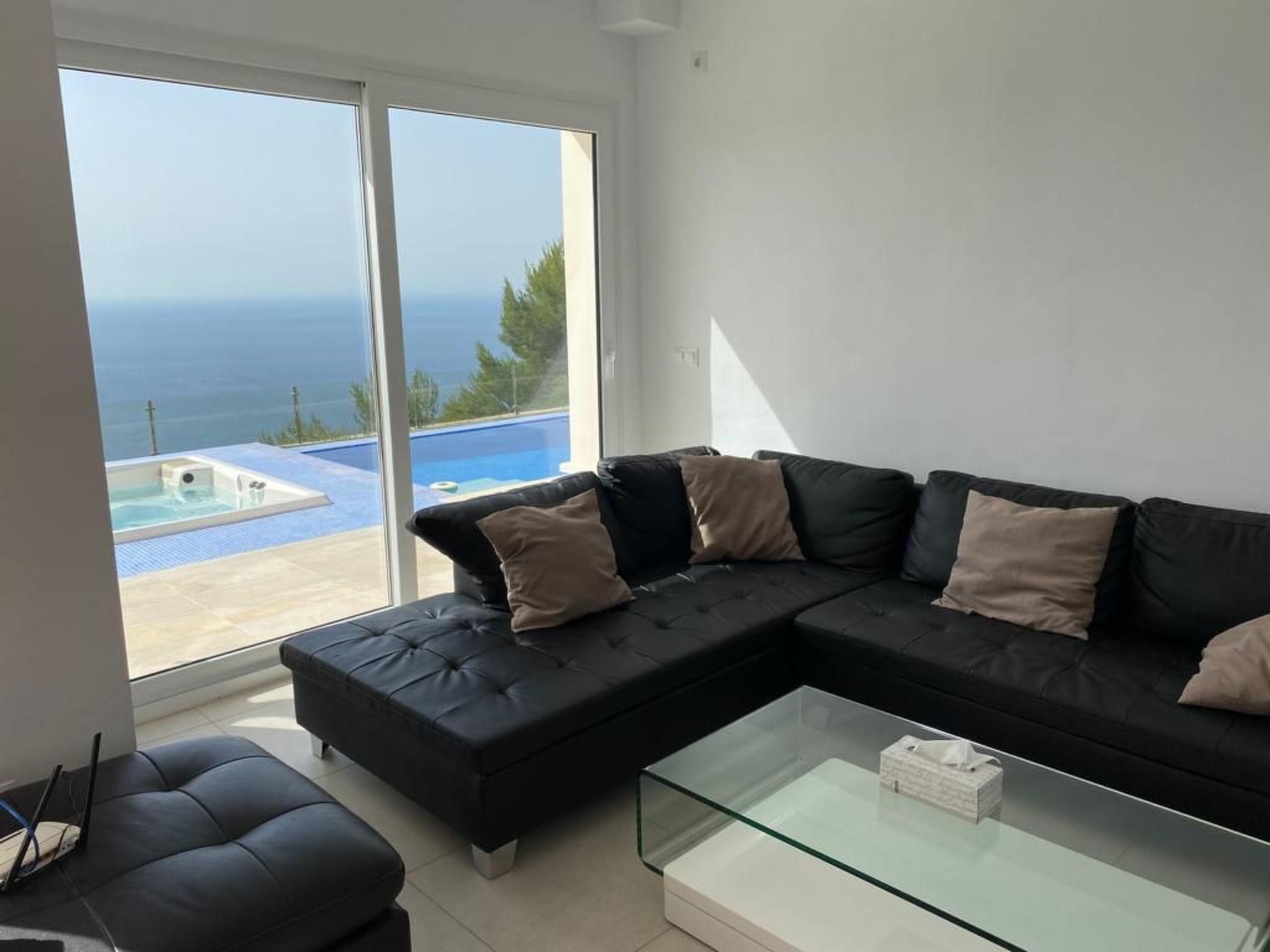 Villa "Super lux" mit privatem Pool-Drinnen