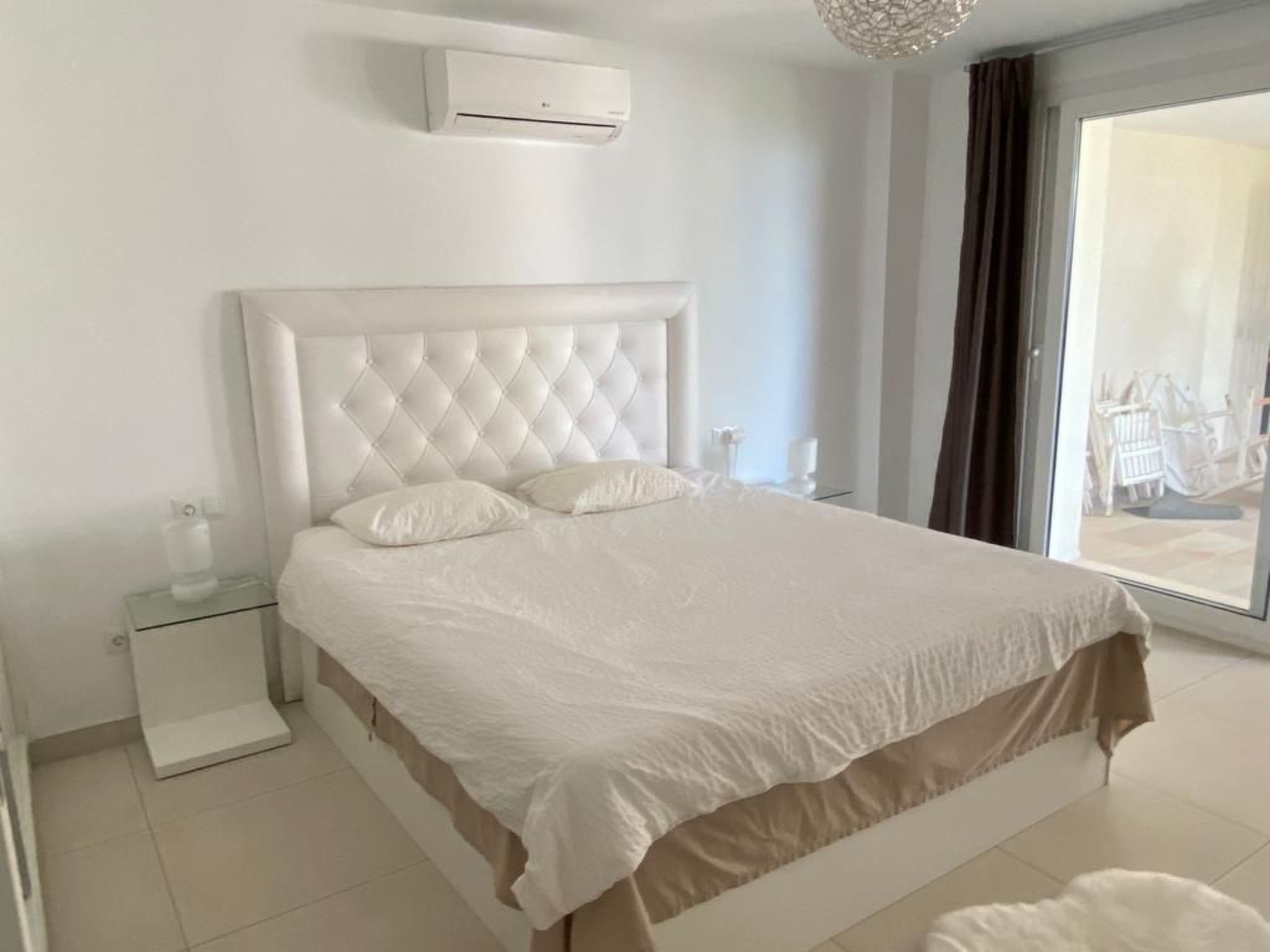 Villa "Super lux" mit privatem Pool-Drinnen