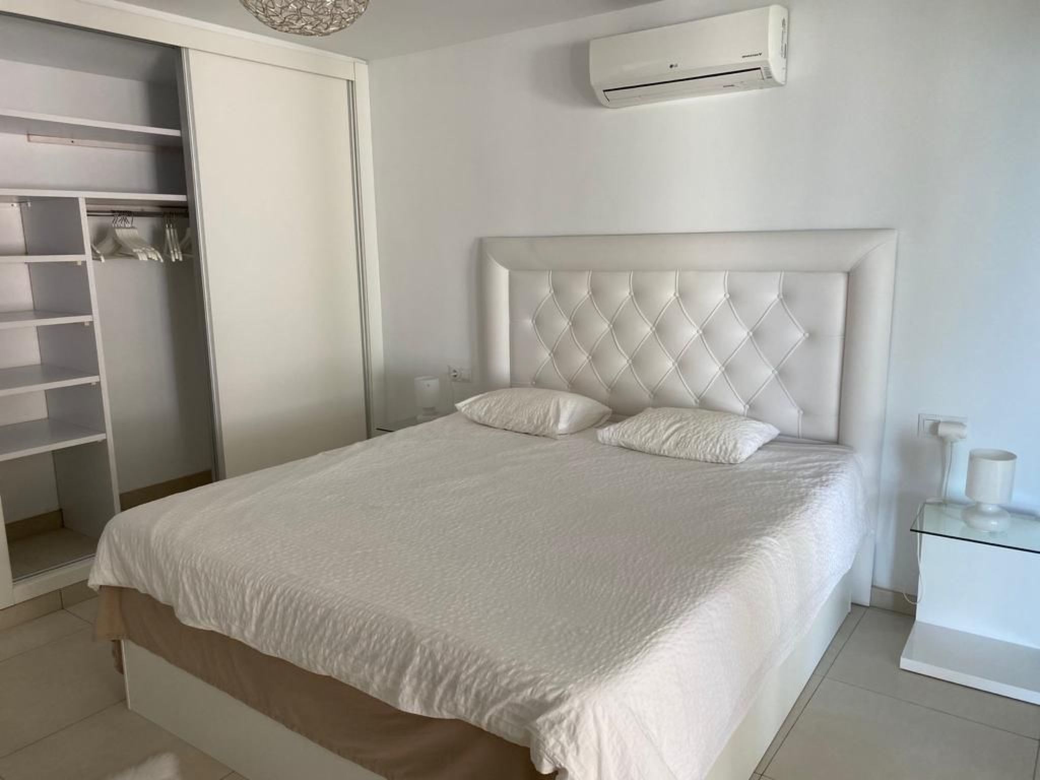 Villa "Super lux" mit privatem Pool-Drinnen