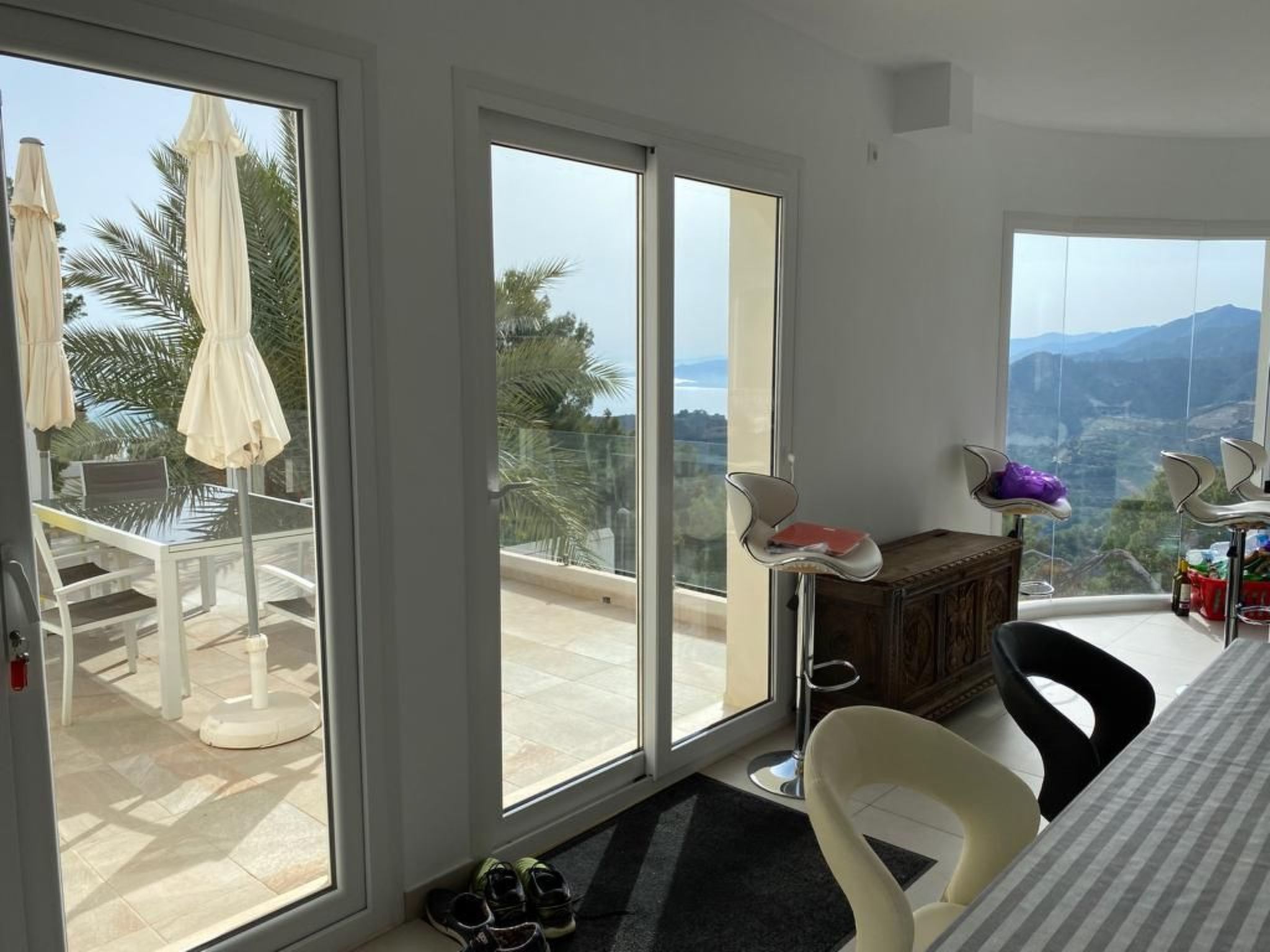 Villa "Super lux" mit privatem Pool-Drinnen