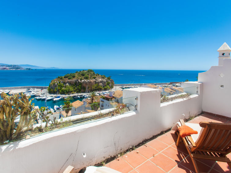 Дом Marinas del Este