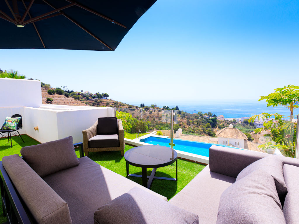 Creativo — Terrace
