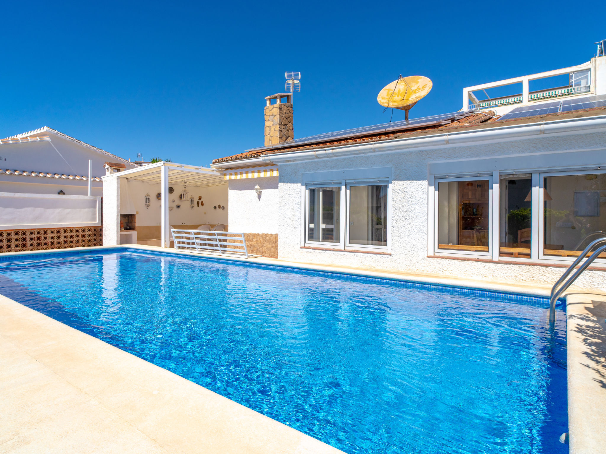 Photo of Villa Sevilla Private Pool by Casasol