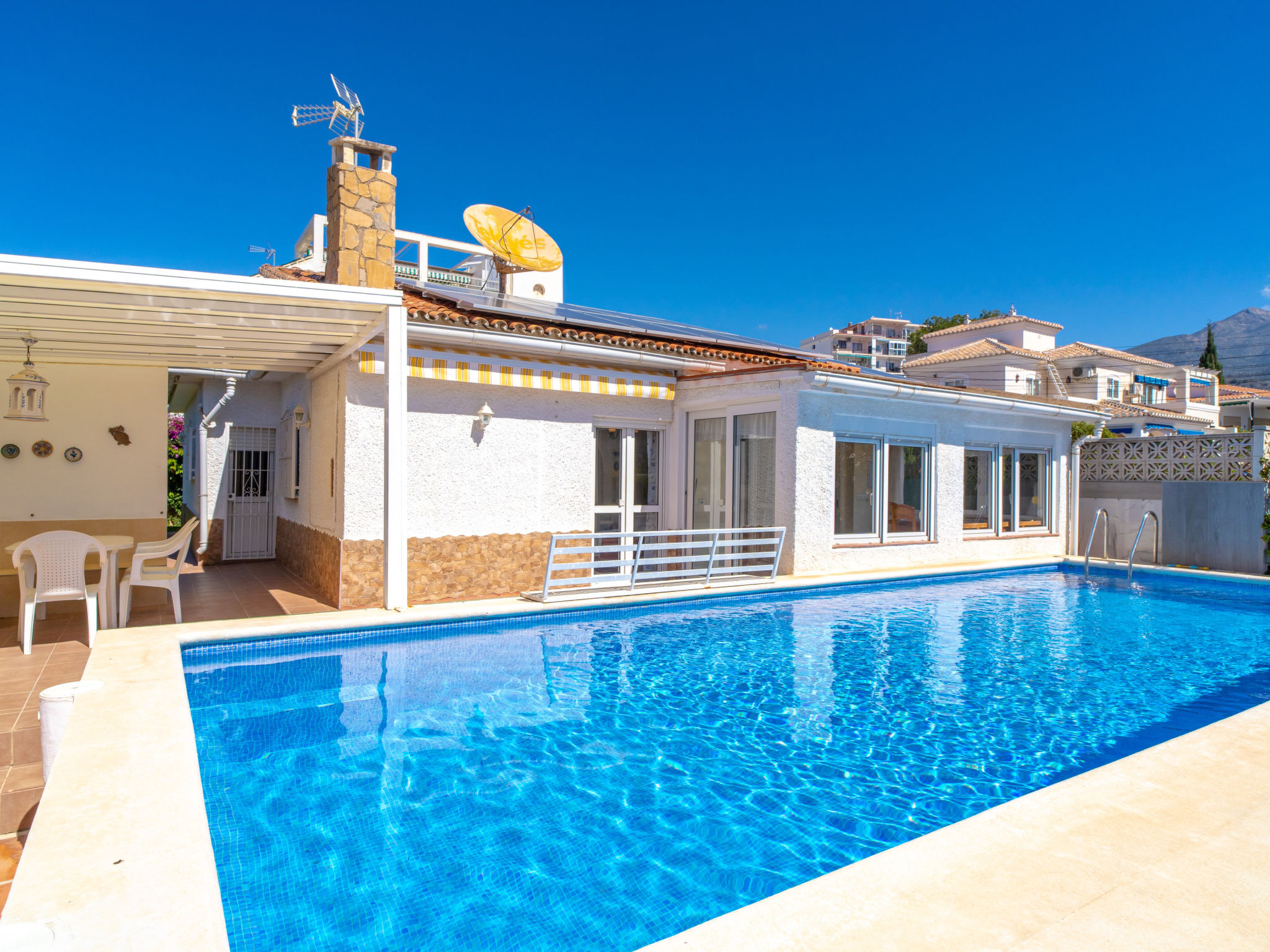 Photo of Villa Sevilla Private Pool by Casasol