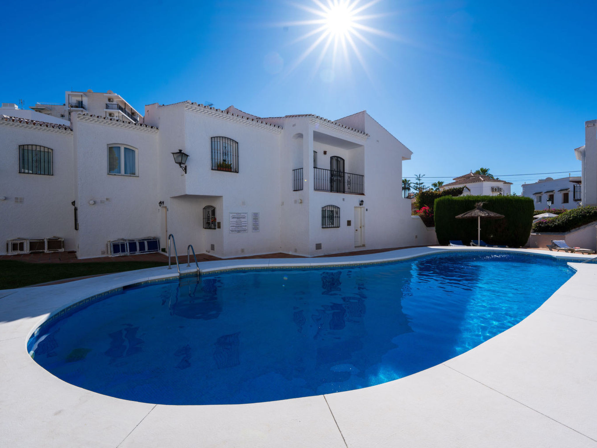 Los Pinos 29 Villas by Casasol - Image 5