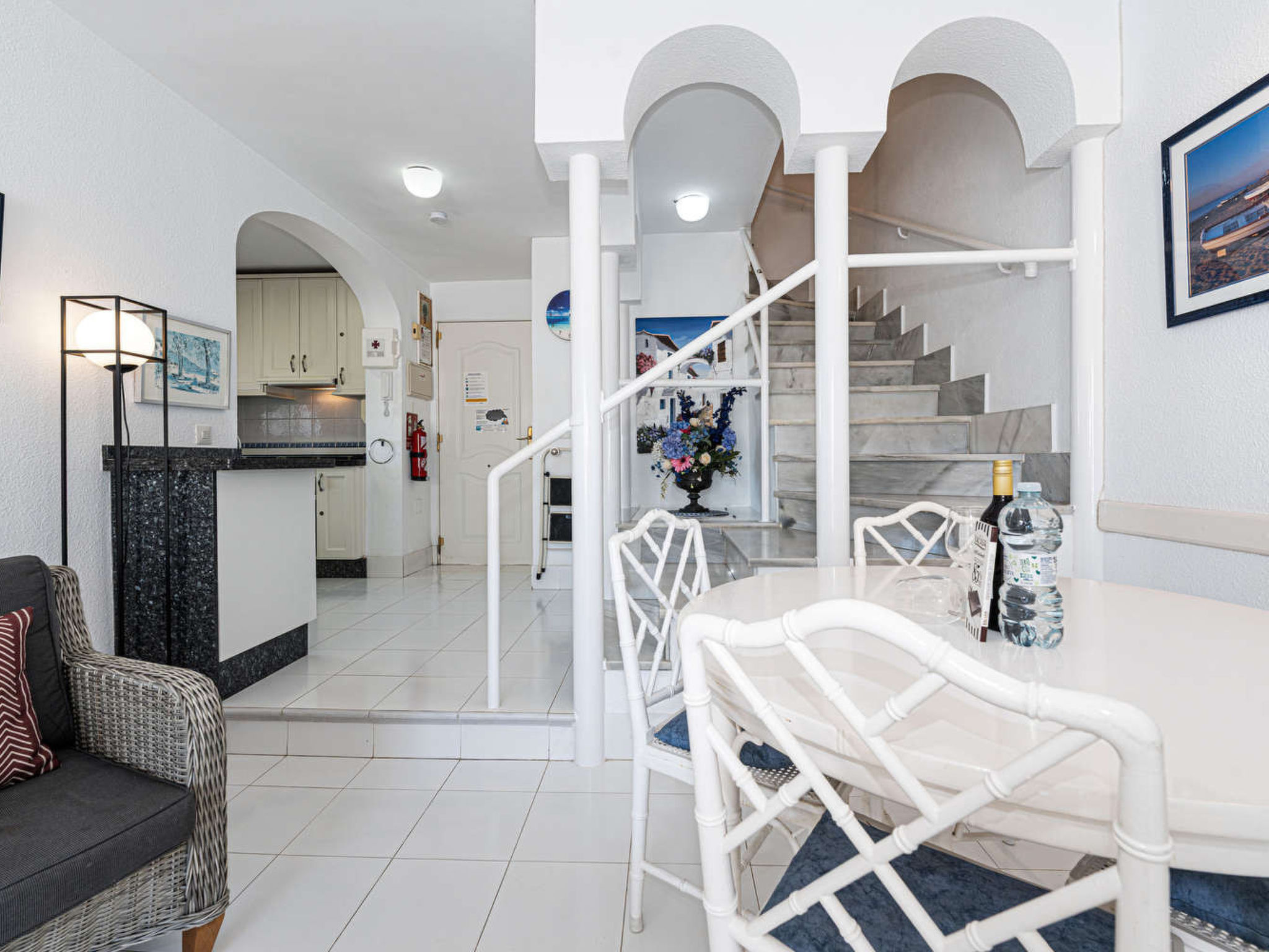 Los Pinos 29 Villas by Casasol - Drinnen