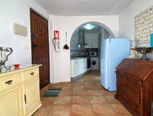 Capistrano Playa 116: Knus appartement direct aan zee in Nerja - thumbnail 6