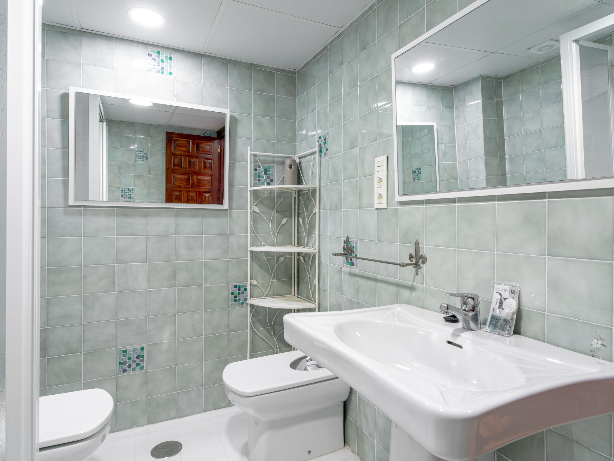 Photo of Carabeo II 5 Apartment by Casasol