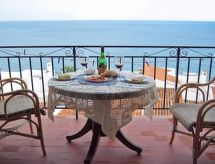 Sfeervol appartement in Nerja, vlakbij strand en golfbaan - thumbnail 2