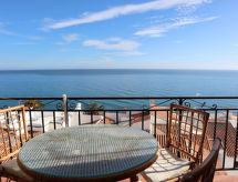 Sfeervol appartement in Nerja, vlakbij strand en golfbaan - thumbnail 1