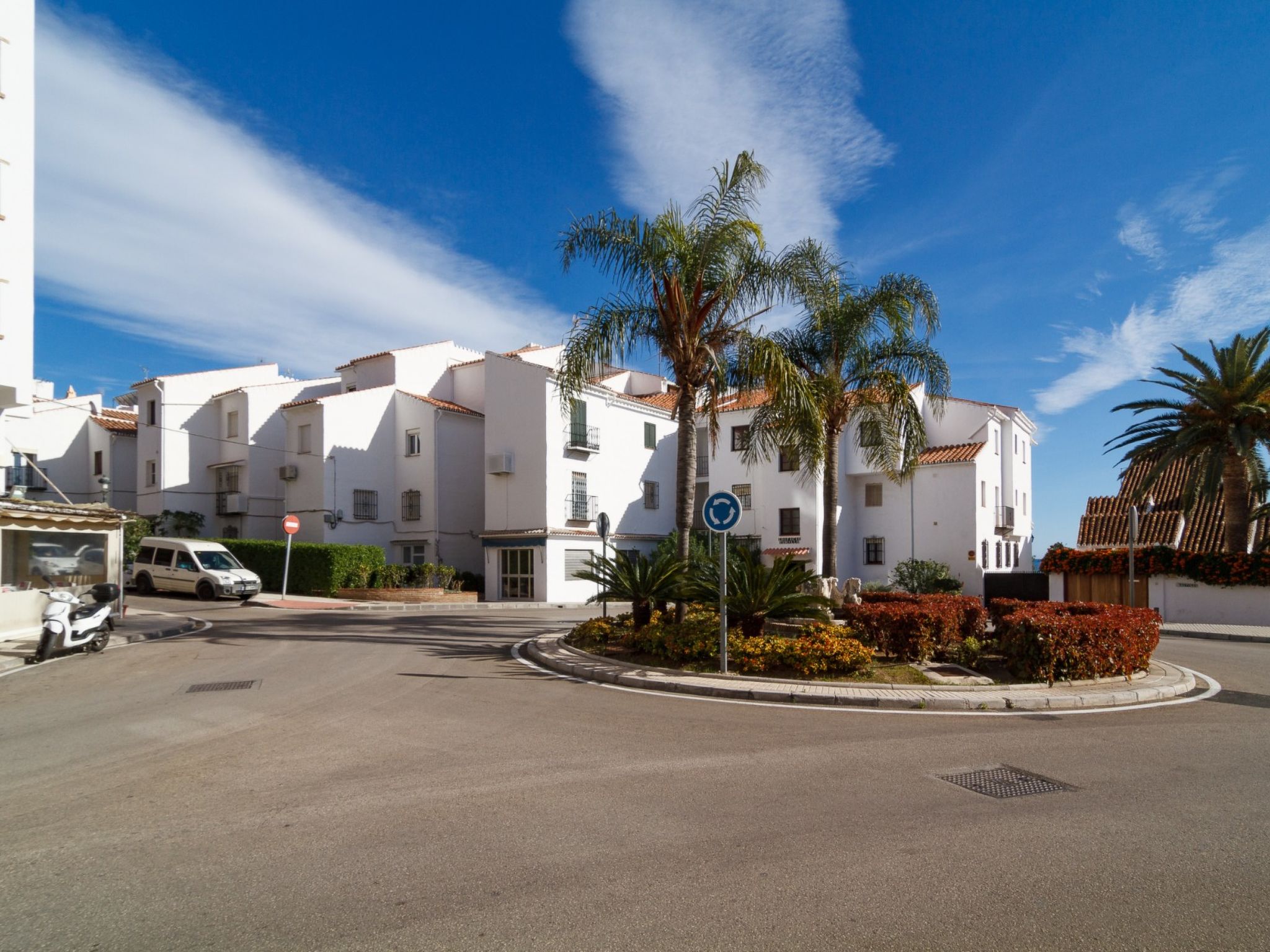 Photo of Bahia 58 Apartments by Casasol