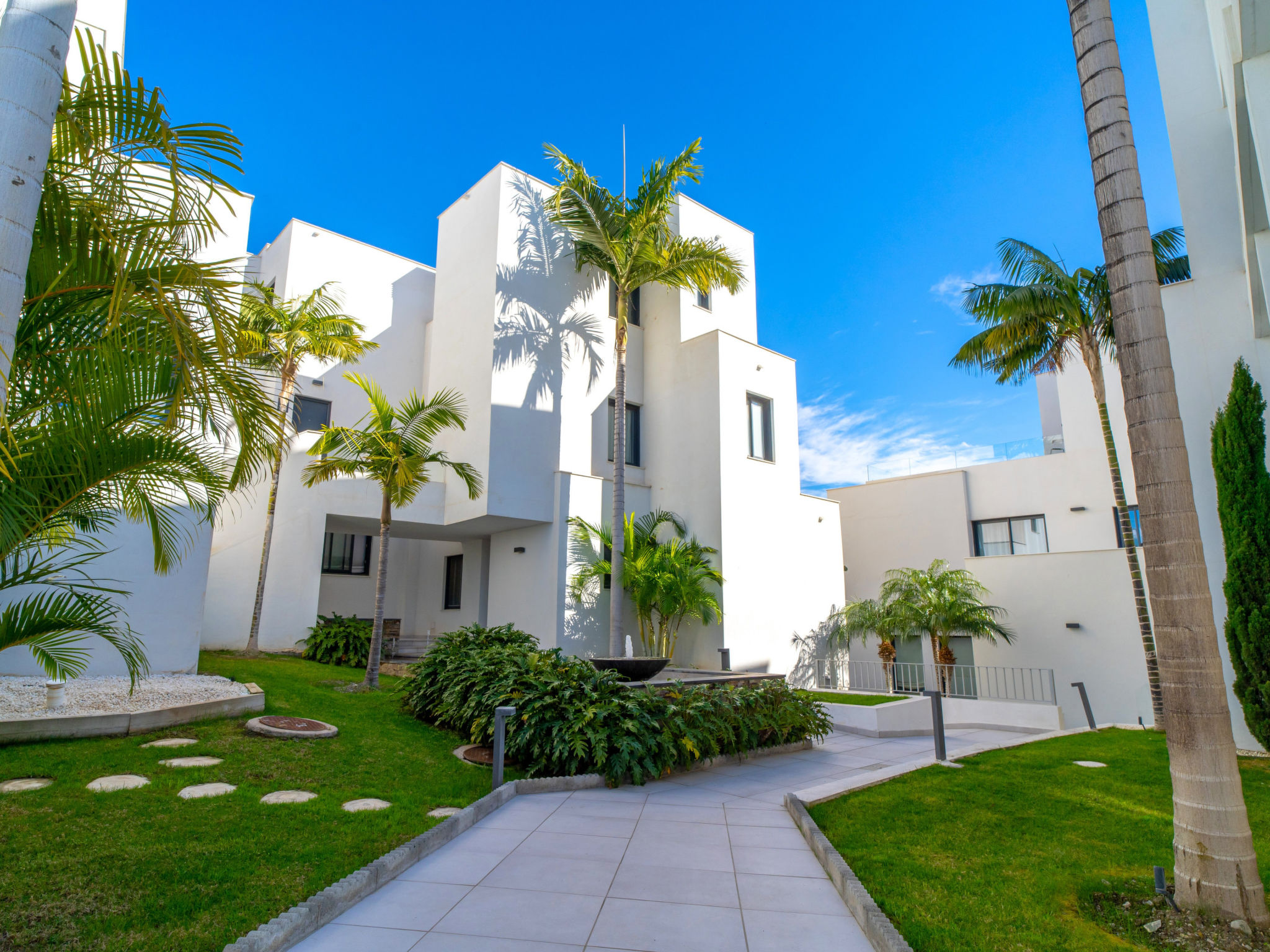 Photo of Royal Palm Luxe by Casasol