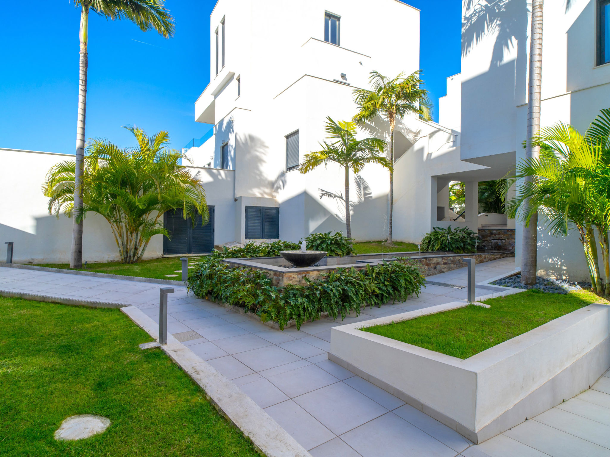 Photo of Royal Palm Luxe by Casasol