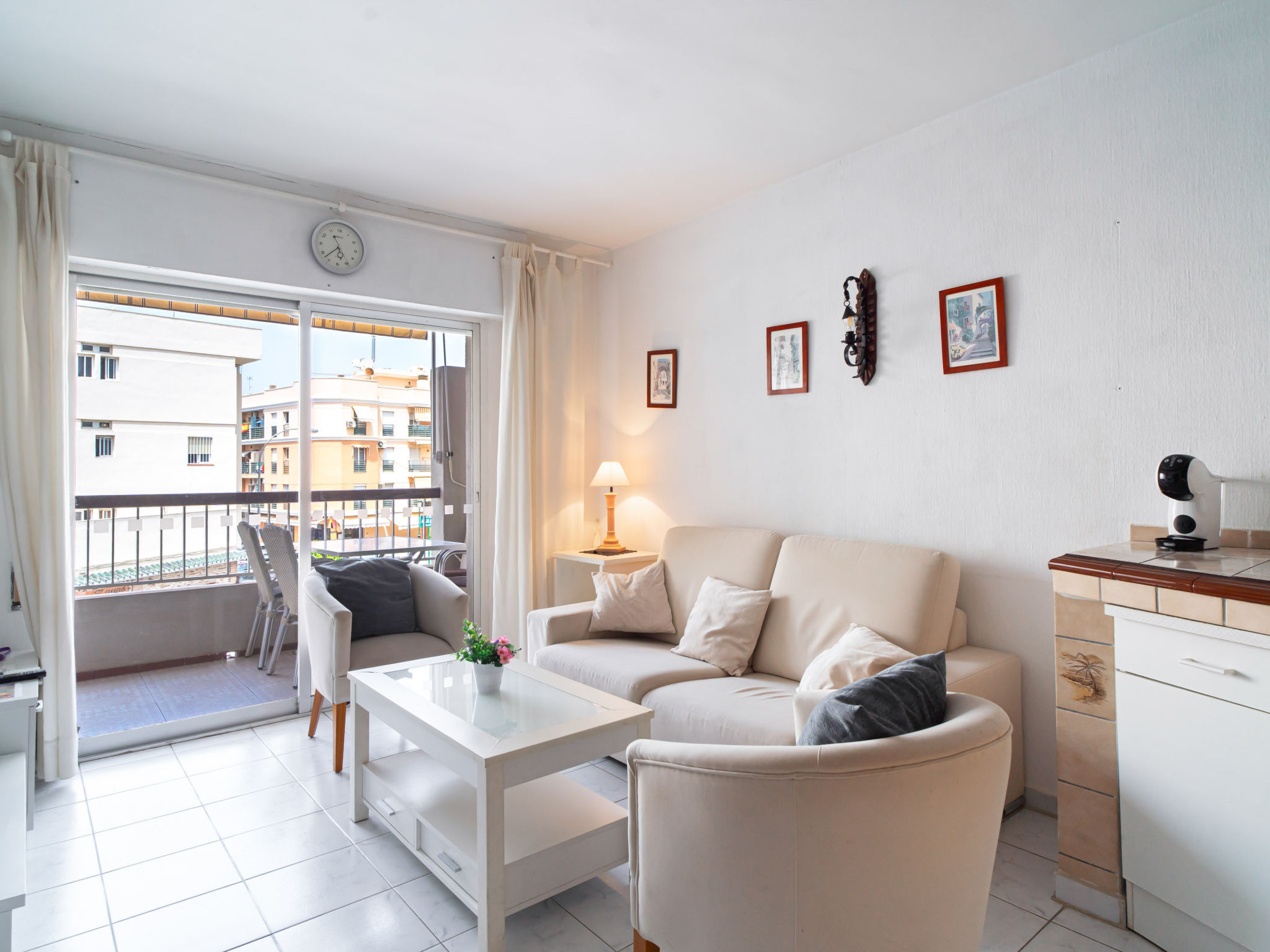 Corona 204 Apartment by Casasol - Image 2