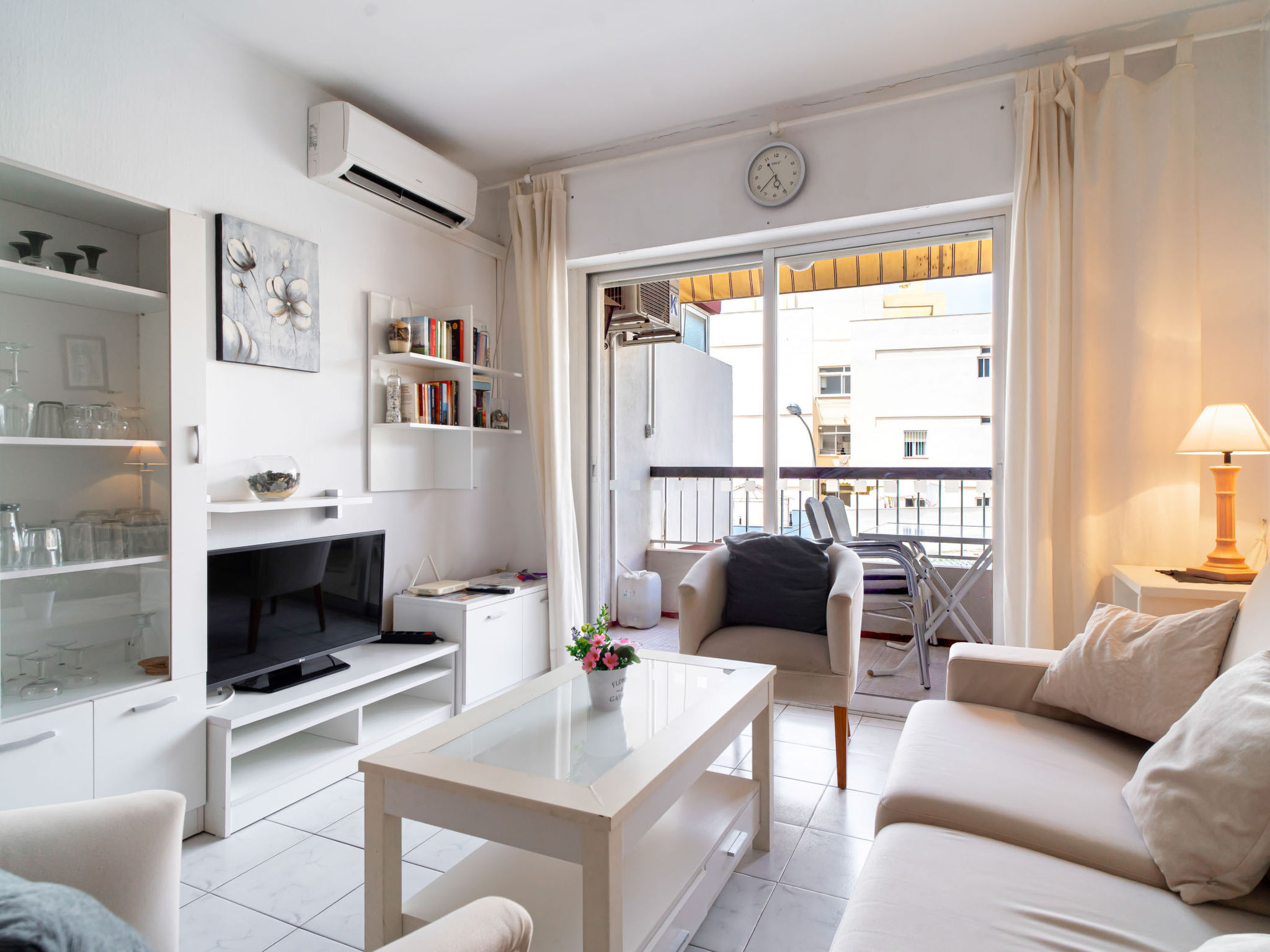 Corona 204 Apartment by Casasol - Drinnen