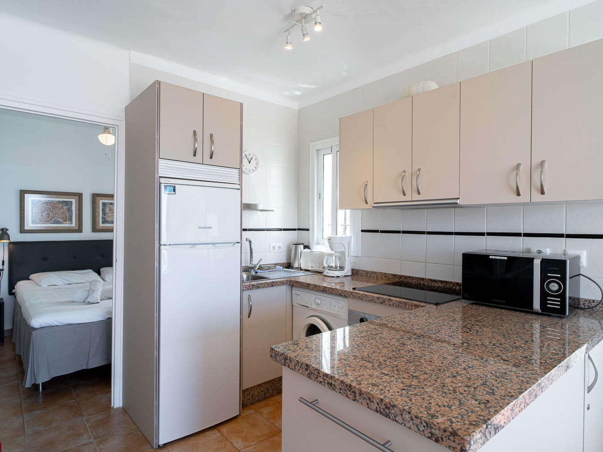 Los Naranjos 11B Capistrano Village by Casasol - Drinnen