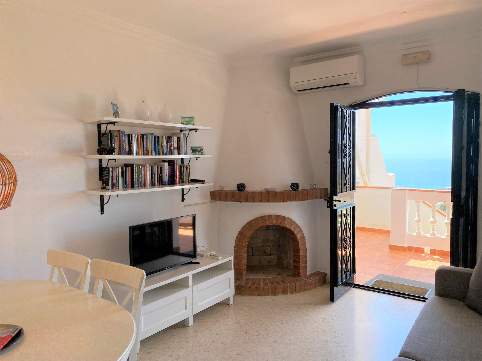 Capuchinos 85 San Juan Capistrano by Casasol - Dedans