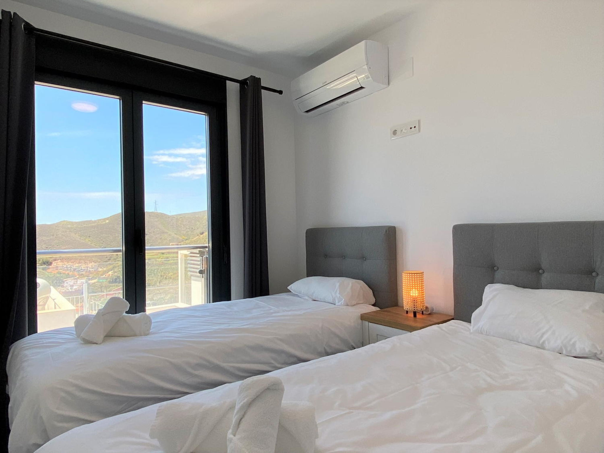 Balcon del Mar Seaview 216 by Casasol - Dedans