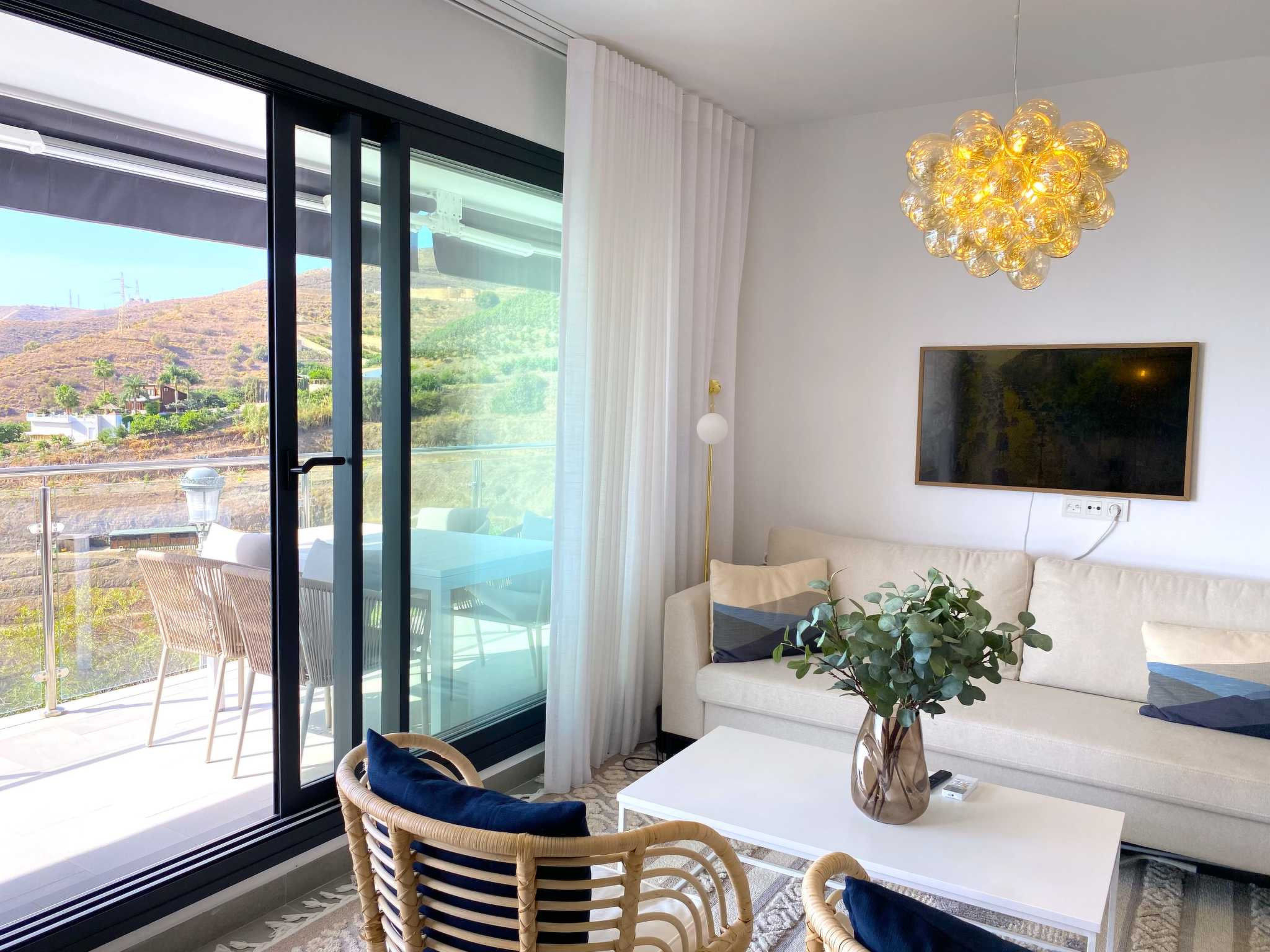 Balcon del Mar Seaview 114 by Casasol - Dedans