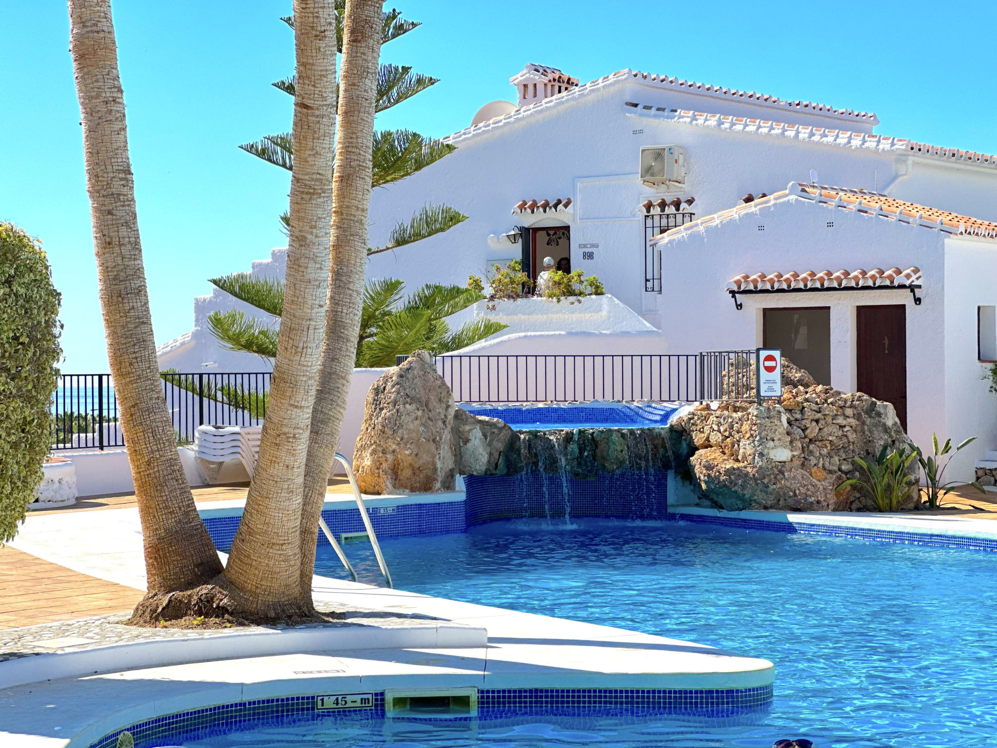 Los Naranjos 15B Capistrano Village by Casasol - Drinnen
