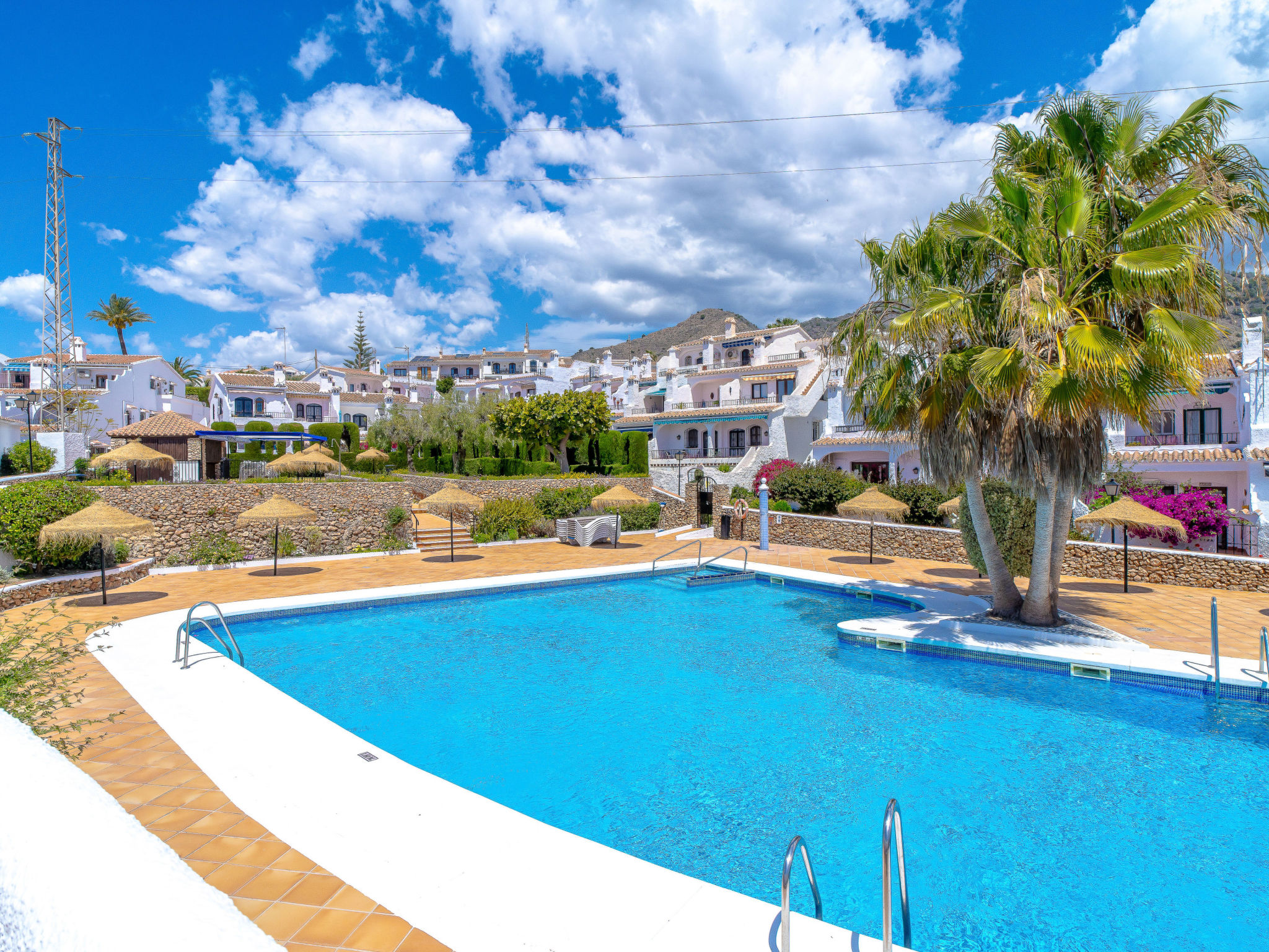 Los Naranjos 15B Capistrano Village by Casasol - Drinnen